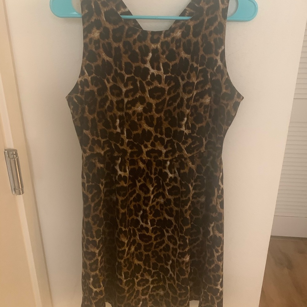 Forever 21 leopard print dress